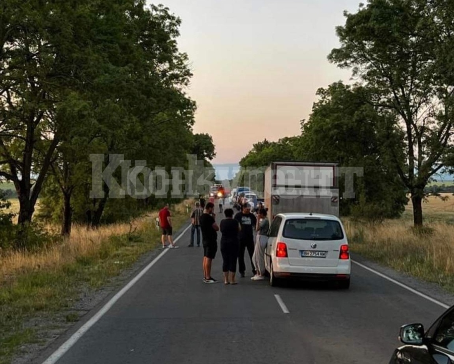 Трагедия! Жена е загинала в кървавата катастрофа край Монтана, в колата имало две деца