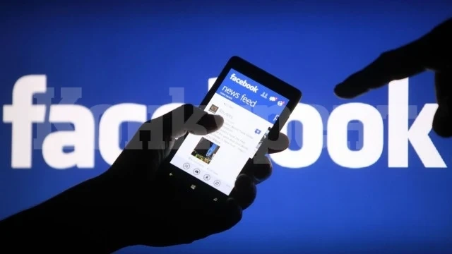 Компания съди собственика на Facebook за кражба на името