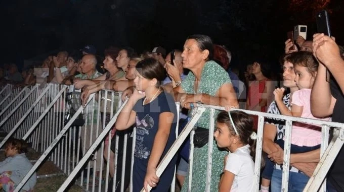 Славка Калчева, Глория, Тита и група Тангра ще пеят на видинския панаир
