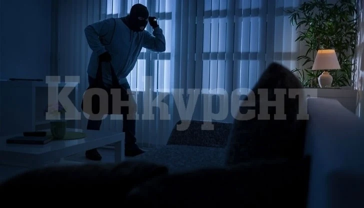 Издирват апаш, разбил апартамент и задигнал 100 лева
