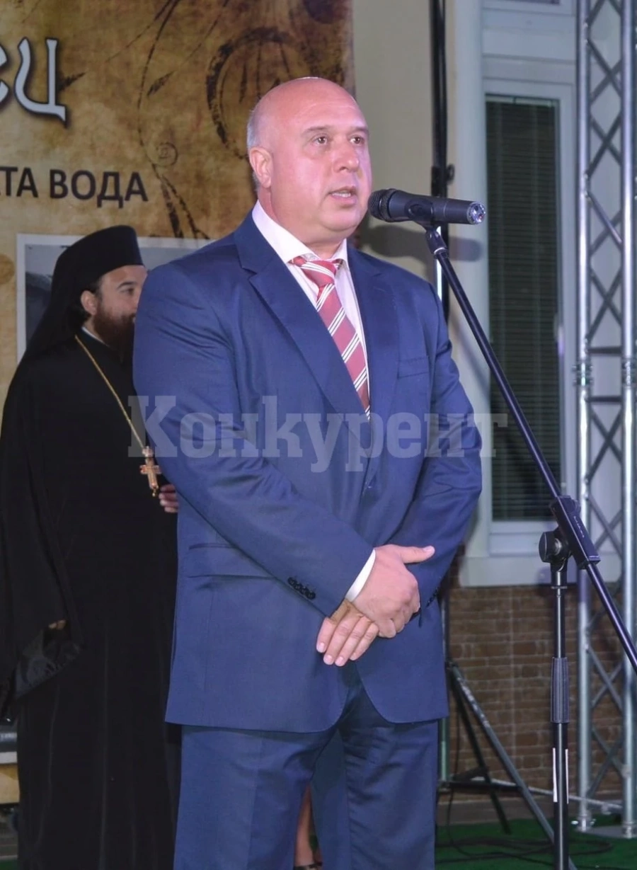 Поздравителен адрес от кмета на община Вършец по случай Празника на курорта, минералната вода и Балкана