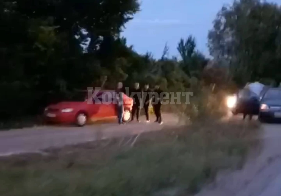 Ченгетата спряха камион фрашкан с мигранти между Мездра и Враца, арестуваха 4-ма каналджии от Монтанско СНИМКИ и ВИДЕО