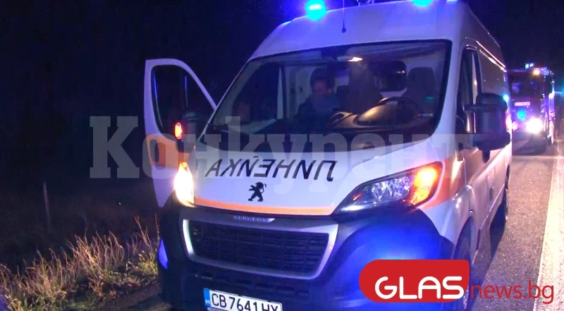 Млад мъж стоя затиснат от колата си близо 17 часа след катастрофа