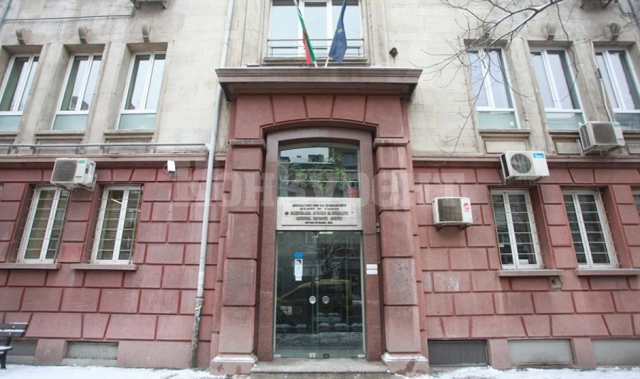 НАП провери над 60 бензиностанции през уикенда