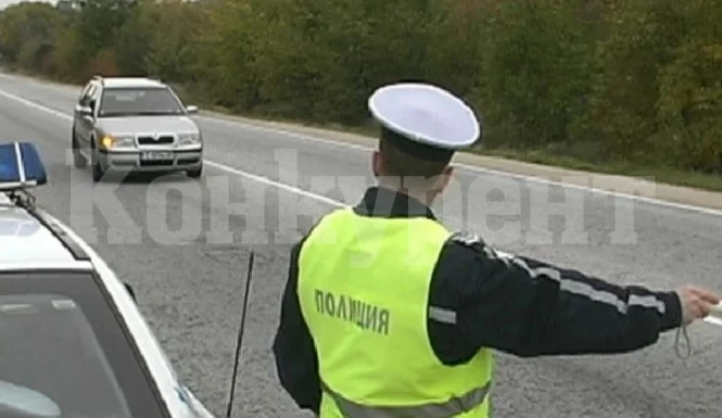 Внимание! Ограничават движението по пътища из страната - ето къде КАРТА