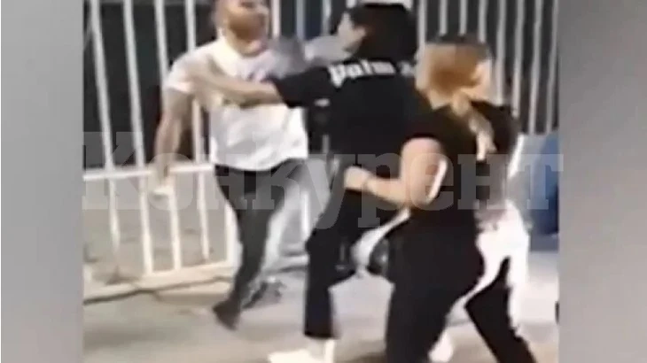 Кръв се ля на границата! Турчин извади нож на български туристи ВИДЕО
