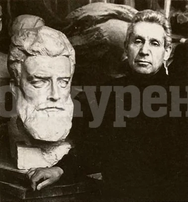 Скулптура на Христо Ботев от 1964 г. на академик Григорий Данилович Ястребенецкий от Санкт-Петербург ще бъде дарена на Калофер