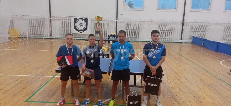 Излъчиха призьори в турнир по тенис на маса във Враца СНИМКИ