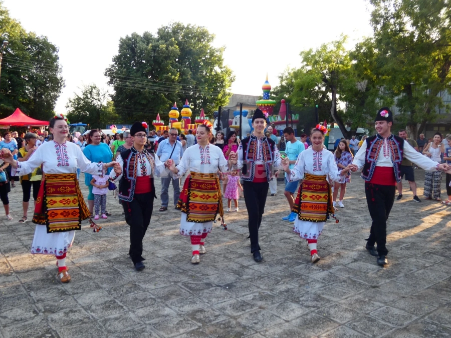 Ковачица отпразнува традиционния си събор СНИМКИ
