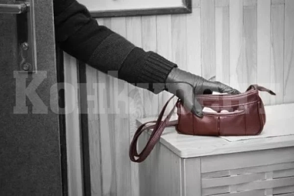 Софиянка на преклонна възраст стана за смях, откраднала телефон