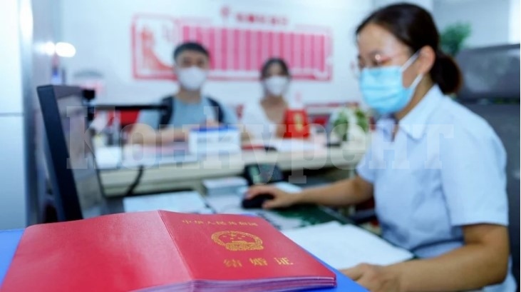 Китай с рекордно нисък брой на браковете от 1983 г. насам
