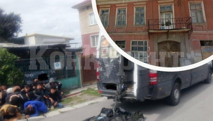 Бежанците в Костинброд в бус на фирма фантом