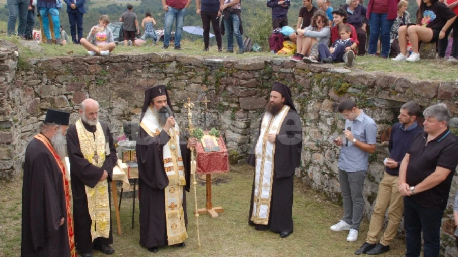 Отбелязаха празника на Гушовския манастир