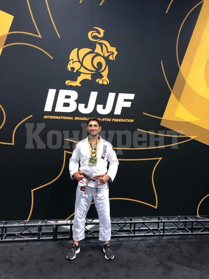 Чутовен успех за врачанин в САЩ: Иво Евгениев е трети на световното по ...