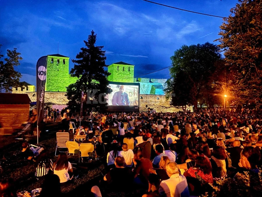Огромен интерес към предпремиерата на нов сериал във Видин
