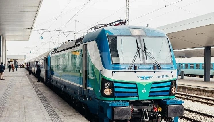 Пръскат 50 бона за чай и кафе в БДЖ