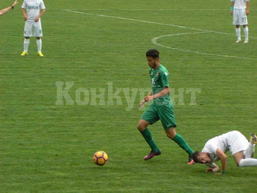 Защитник от eлитния U19 на Ботев /Вр/ печели купа като треньор в Левски