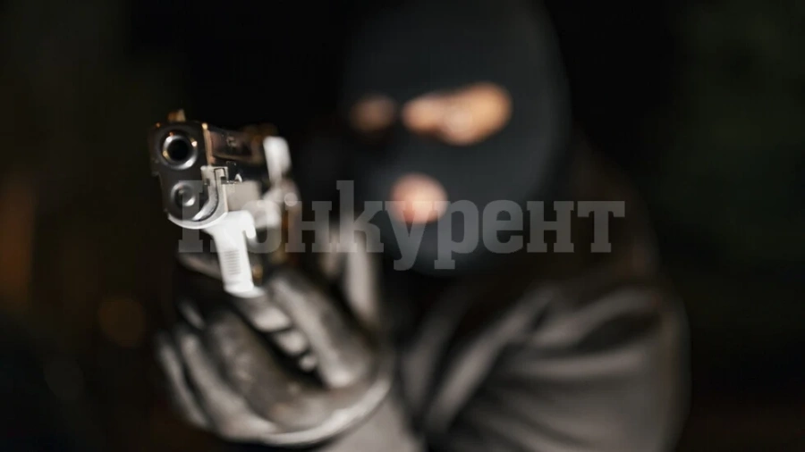 Въоръжен нахлу в банка в Грузия и взе заложници