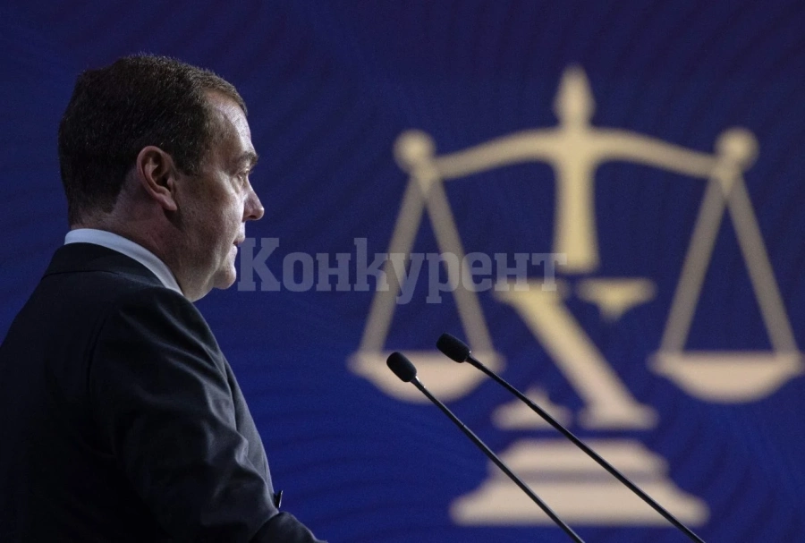 Медведев: Идиоти, не ни плашете, “Хиперзвук” ще достигне Европа и САЩ по-бързо