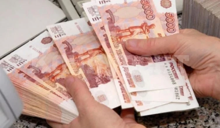Ти да видиш: Ето колко пари средно взимат руснаците
