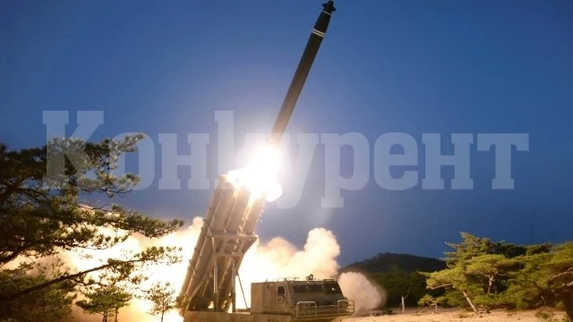 Северна Корея изстреля балистична ракета над Япония