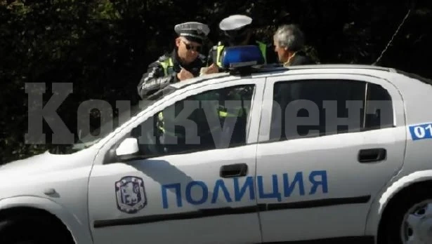 За закуска! Спряха накъркан с „Форд“, свалиха му номерата и го пратиха да изтрезнява в ареста