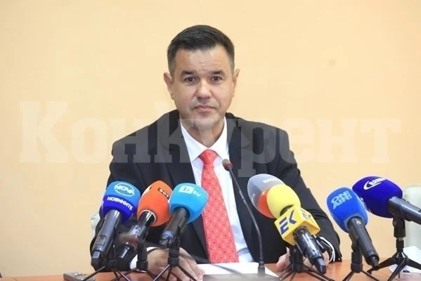 Министърът на икономиката Никола Стоянов: Очаквам ноември още повече да поевтинее цената на природния газ