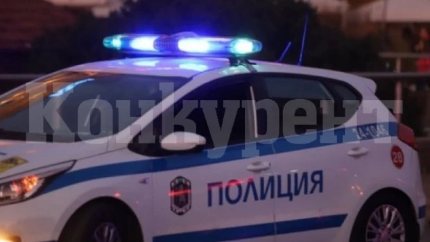Униформени спряха за проверка кола, а в един от пътниците откриха…
