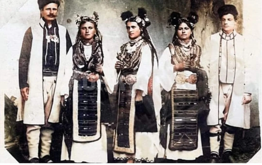Турлаците в България