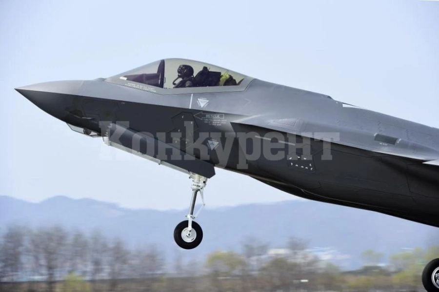 Изтребител F-35 се разби в САЩ