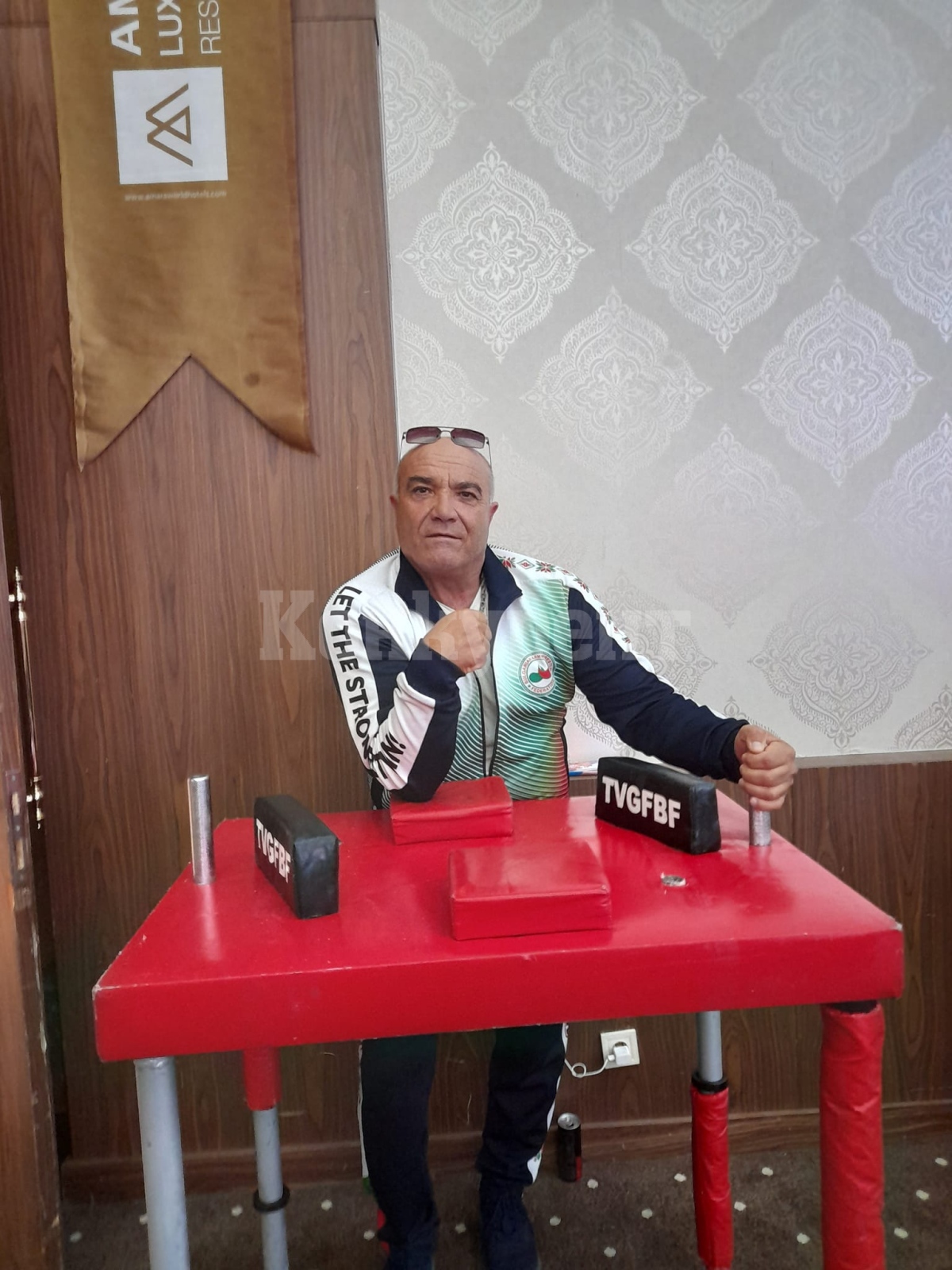 Любо Иванов влезе в Топ 8 на гранд мастер на световното в Анталия ...