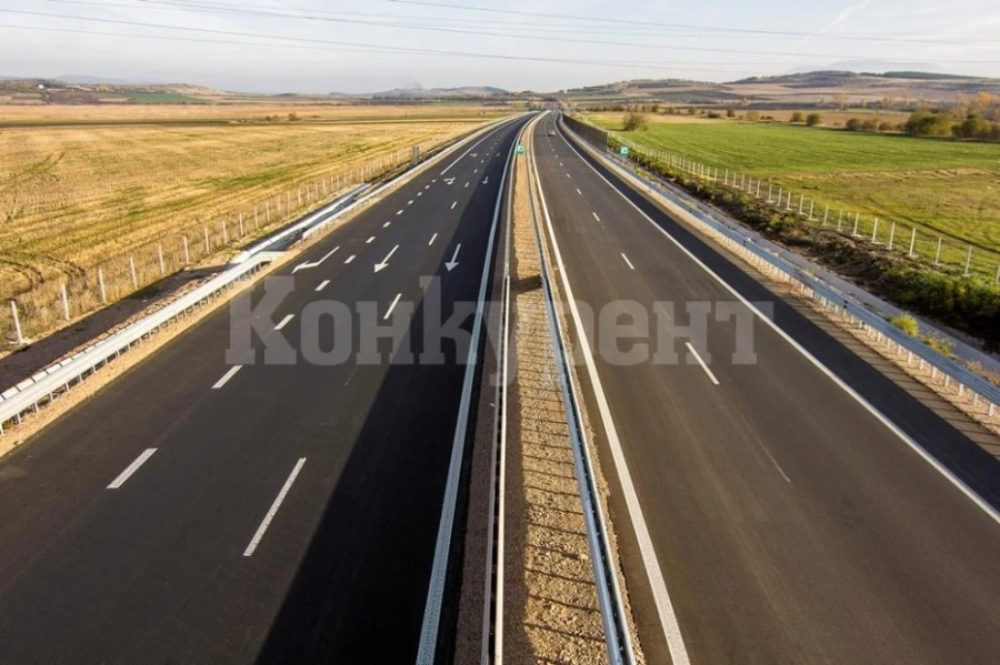 Пускат движението по АМ „Европа” в облекчен вариант до Нова година без последния слой асфалт