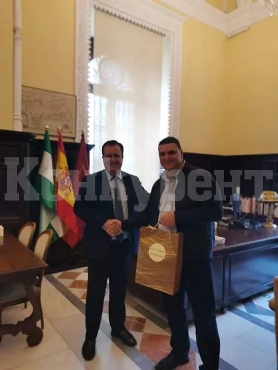 Оряхово представи България на фестивал на нациите в Севиля СНИМКИ