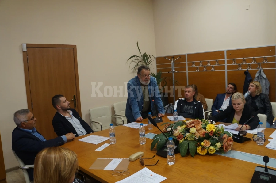 Питаха съветници в Козлодуй болницата ще я бъде ли, или...