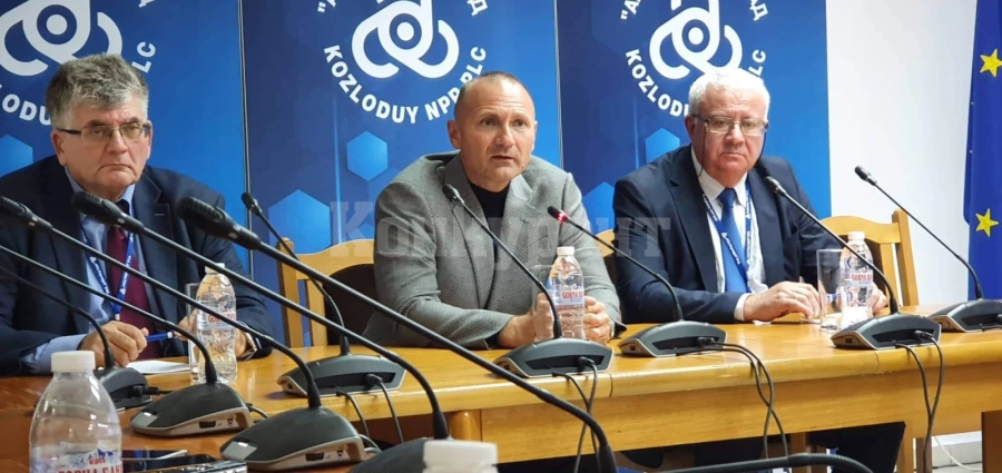 Министър Христов от АЕЦ „Козлодуй“: Проблем с уплътнения е спрял VI блок СНИМКИ+ВИДЕО
