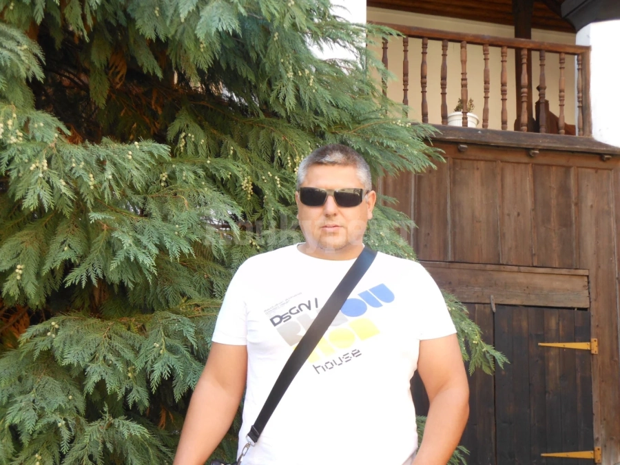 Шефът на Ботев /Рогозен/ зарадва своите в Бяла Слатина, Академията отсвири мача в Роман