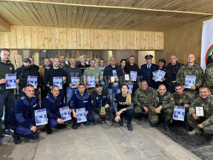 Вижте кой има най-точен мерник сред ченгета и военни в турнир за Архангеловден СНИМКИ