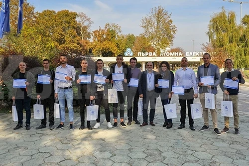 В стипендиантската програма на Атомната централа се включиха още 11 студенти