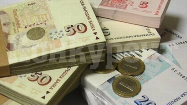 НСИ: Общият разход на човек от домакинство нараства с близо 24%