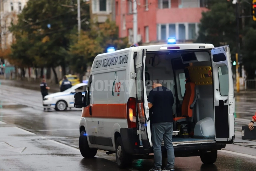 Модернизиране на Спешна помощ: Поръчват 42 линейки с повишена проходимост
