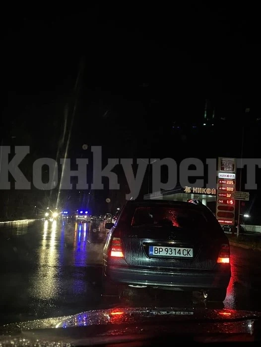 Мъж от Монтана причини тежка катастрофа във Враца, прати спътника си в болница