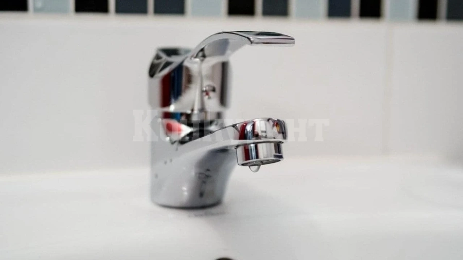 Авария спира водата на места в Козлодуй