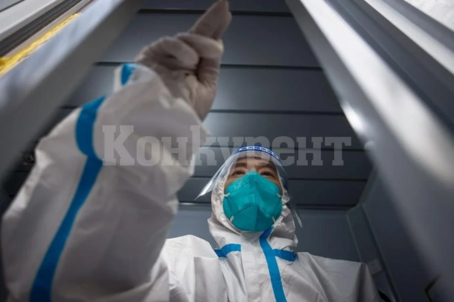 Заради протести в завод: В китайски град карантинираха редица квартали заради COVID-19