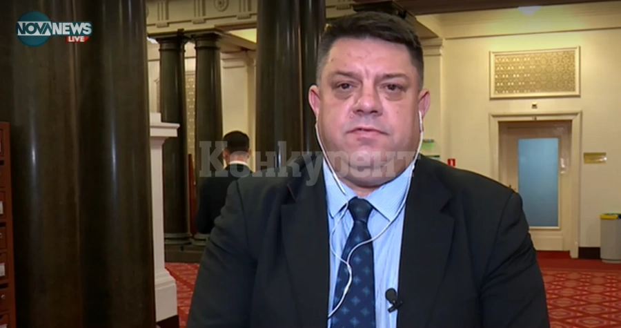 Атанас Зафиров: Смесеното гласуване цели да отговори на очакванията на обществото, което е разделено между машините и хартията