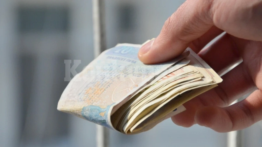 БНБ отчита ръст на необслужваните бързи кредити
