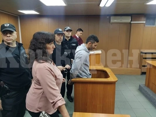 Обвиненият в смъртта на жена си Александър правил два опита за самоубийство