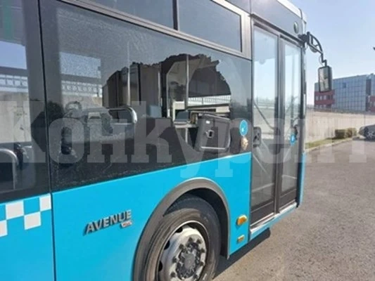 Пиян чужденец троши в автобуси от градския транспорт на Пловдив, задържаха го