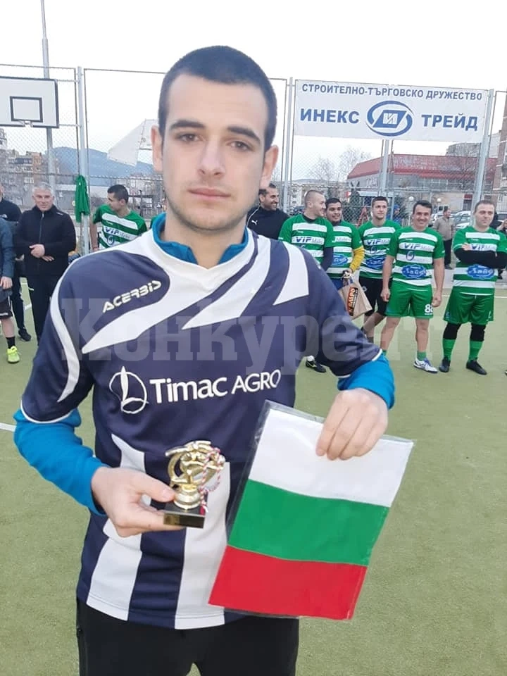 Околчица гази във Висшата лига , Зарев с 4 гола и 4 асистенции