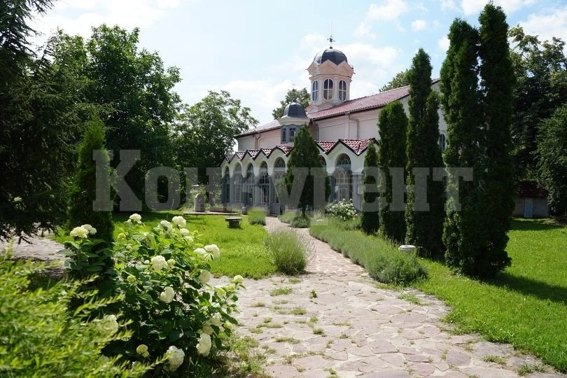 Поздравителен адрес от кмета Димитранка Каменова по повод Никулден