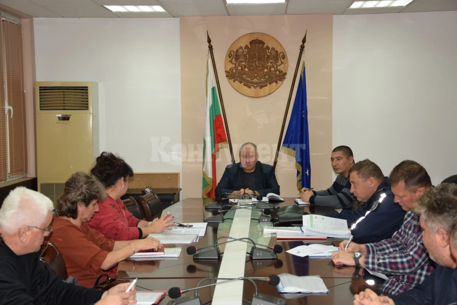 Обсъдиха зимното поддържане на републиканската пътна мрежа във Видинска област